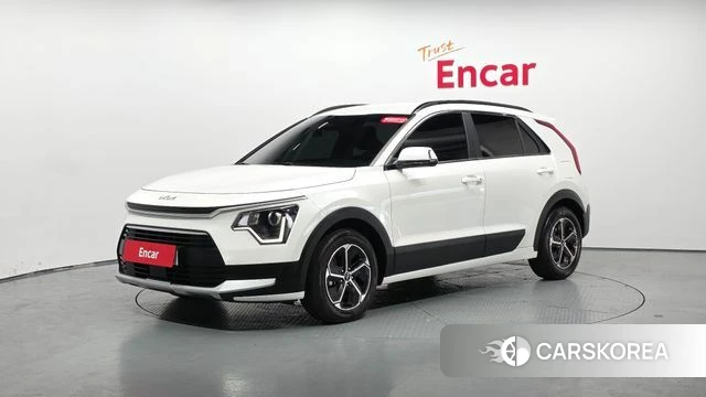 Kia Di Ol Nu Niro 2022 Белый из Кореи