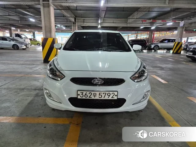 Hyundai Accent (New type) 2019 Белый из Кореи