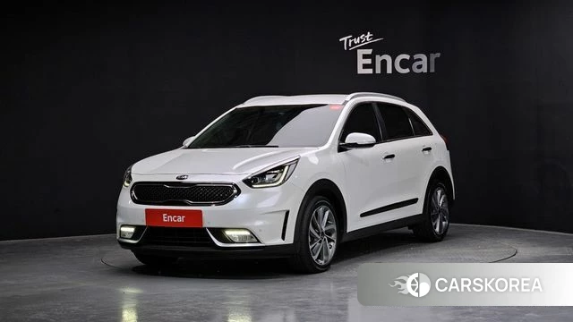 Kia Niro 2018 Белый из Кореи