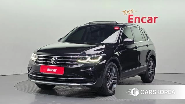 Volkswagen Tiguan second Generation 2022 Черный из Кореи