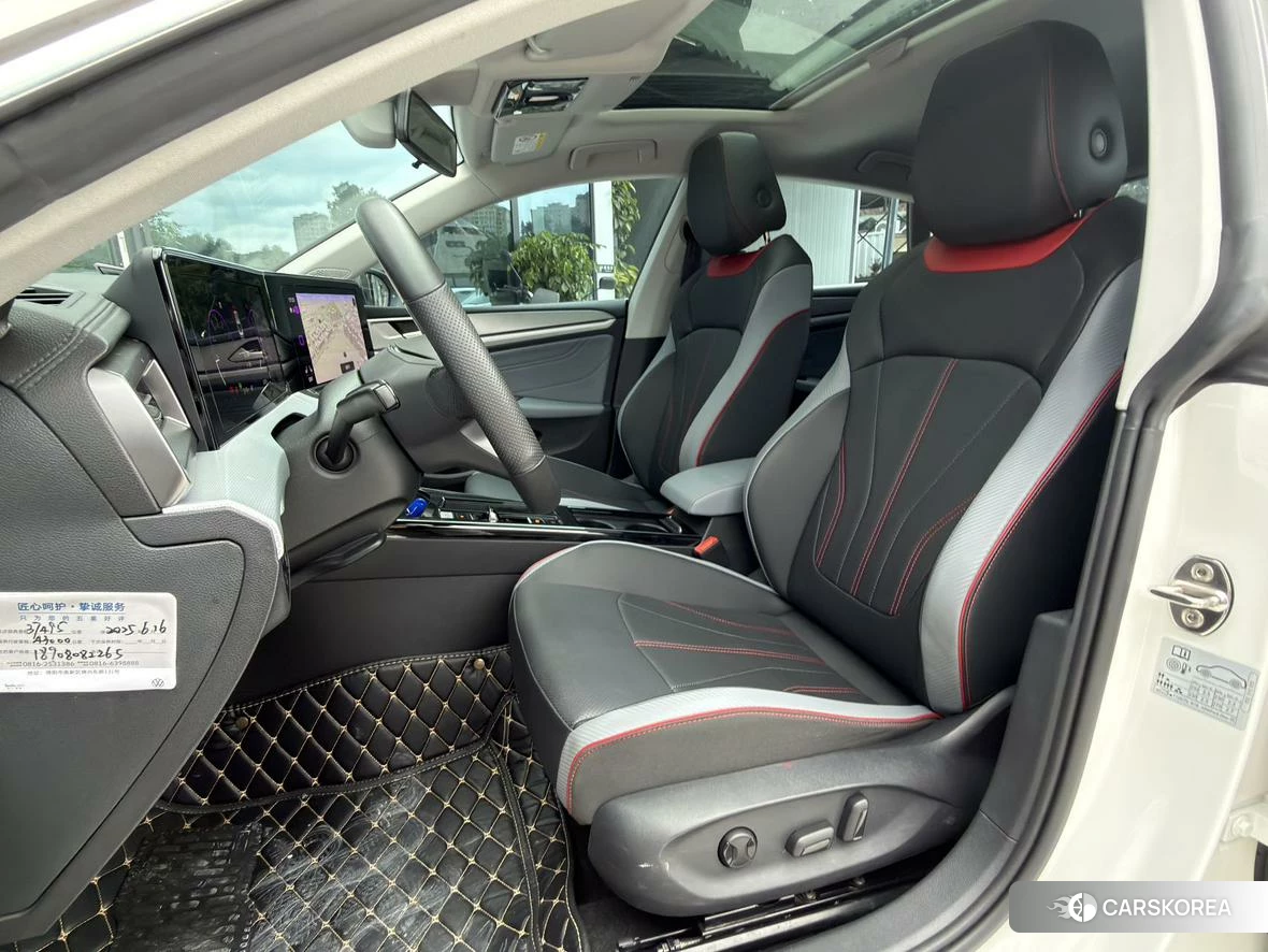 Volkswagen Lingdu 2022 Белый из Китая