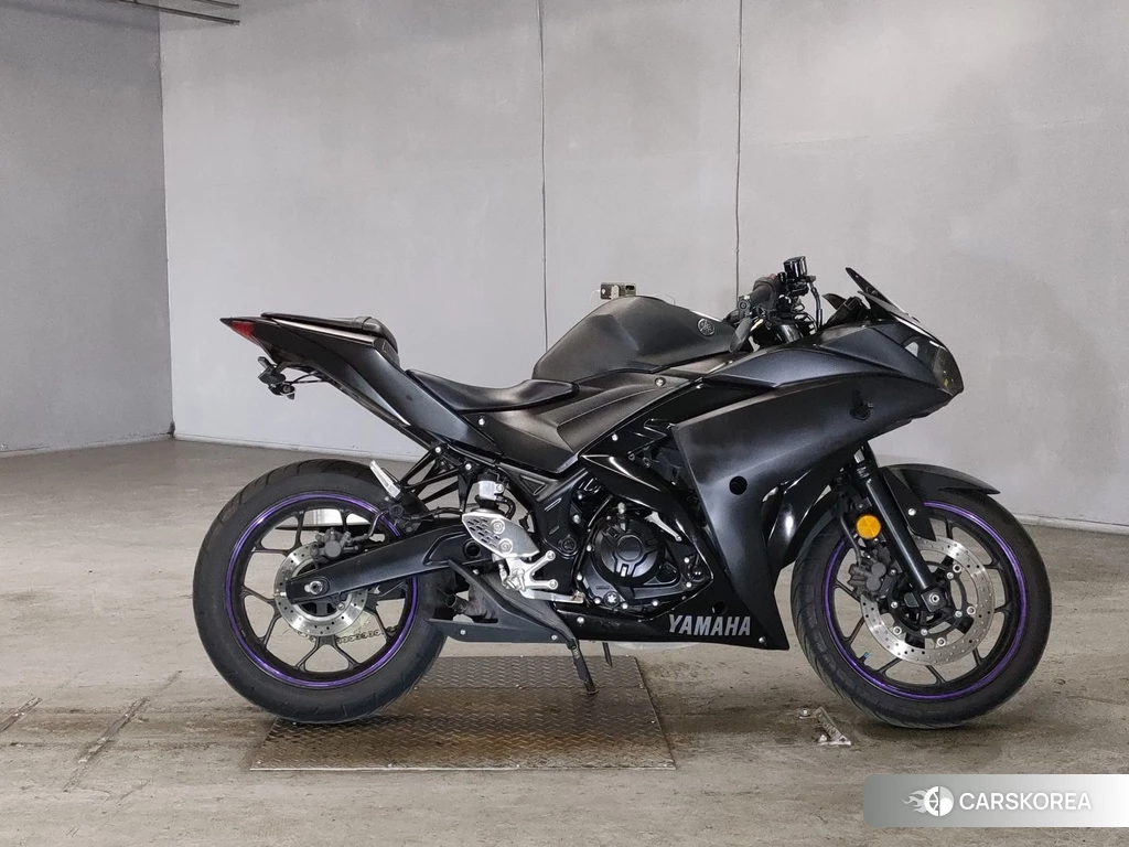 Проданный Yamaha YZF-R25 2016 из Японии