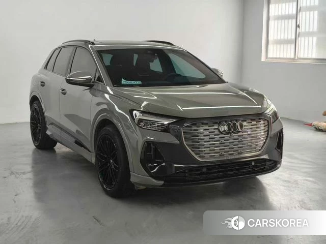 Audi Q4 e-tron 2024 Темно-серый из Китая