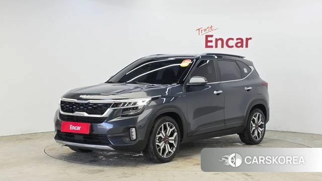 Kia Seltos 2022 Серый из Кореи