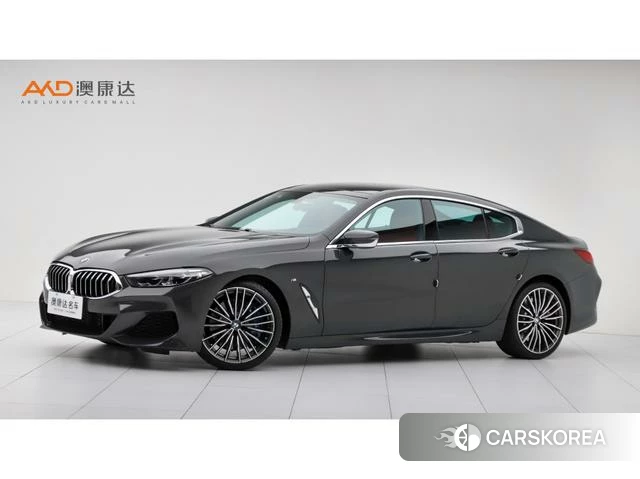 BMW 8 series 2022 Серебристо-серый из Китая