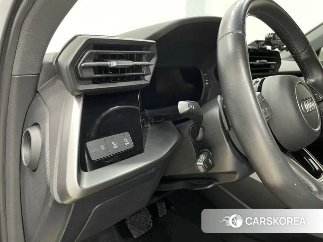 Audi A3 2022 Белый из Китая