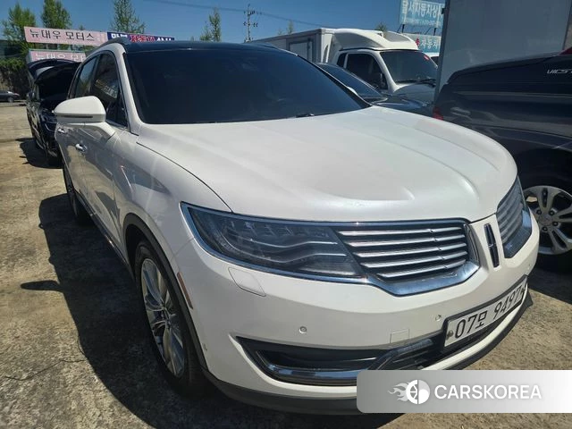 Lincoln MKX 2nd Generation 2018 Белый из Кореи
