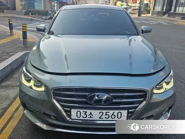 Hyundai Grandeur IG 2018 Темно-зеленый из Кореи