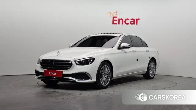 Mercedes-Benz E-Class W213 2021 Белый из Кореи