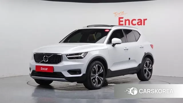 Volvo XC40 2021 Белый из Кореи