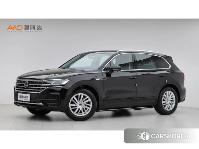 Volkswagen Touareg 2024 Черный из Китая