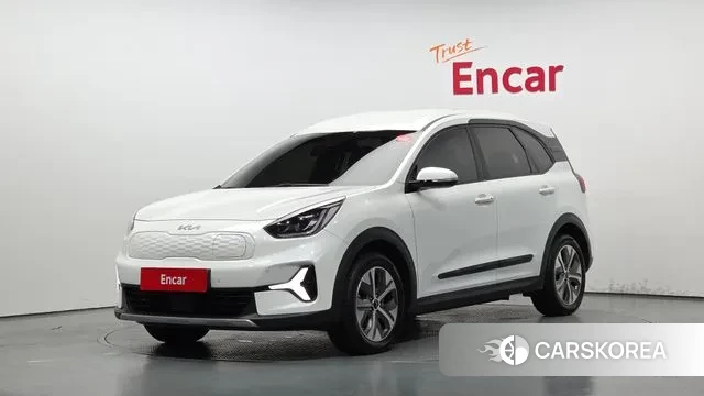 Kia Niro Plus 2022 Белый из Кореи