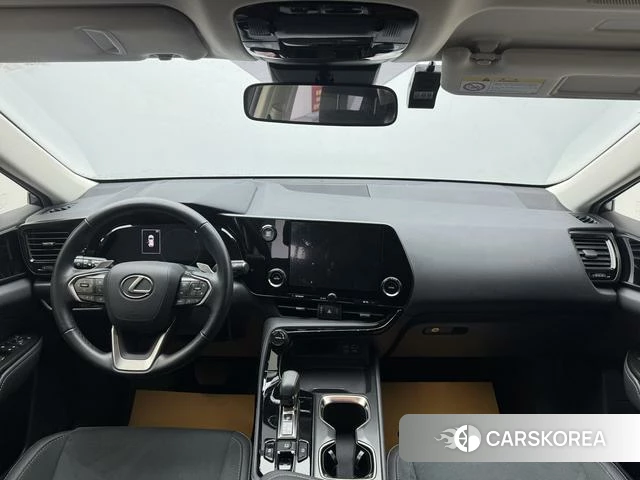 Lexus NX 2023 Белый из Китая