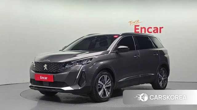 Peugeot 5008 second generation 2022 Серый из Кореи