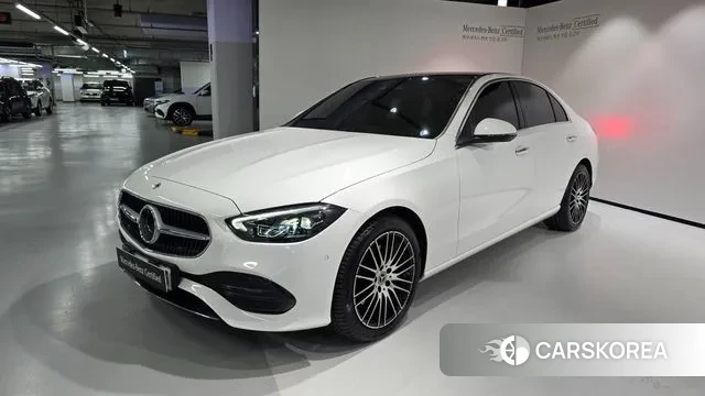 Mercedes-Benz C-Class W206 2025 Белый из Кореи