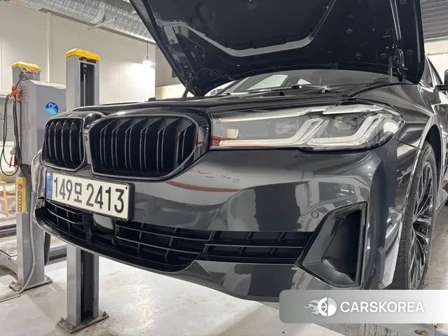 BMW 5 Series (G30) 2020 Серый из Кореи