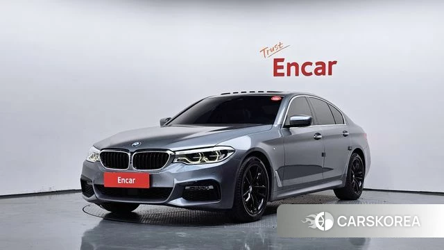 BMW 5 Series (G30) 2018 Светло-серебряный цвет из Кореи