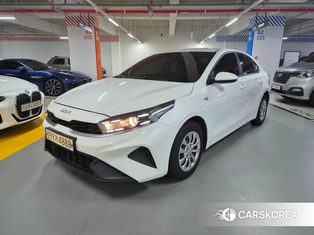 Kia The New K3 2nd generation 2022 Белый из Кореи