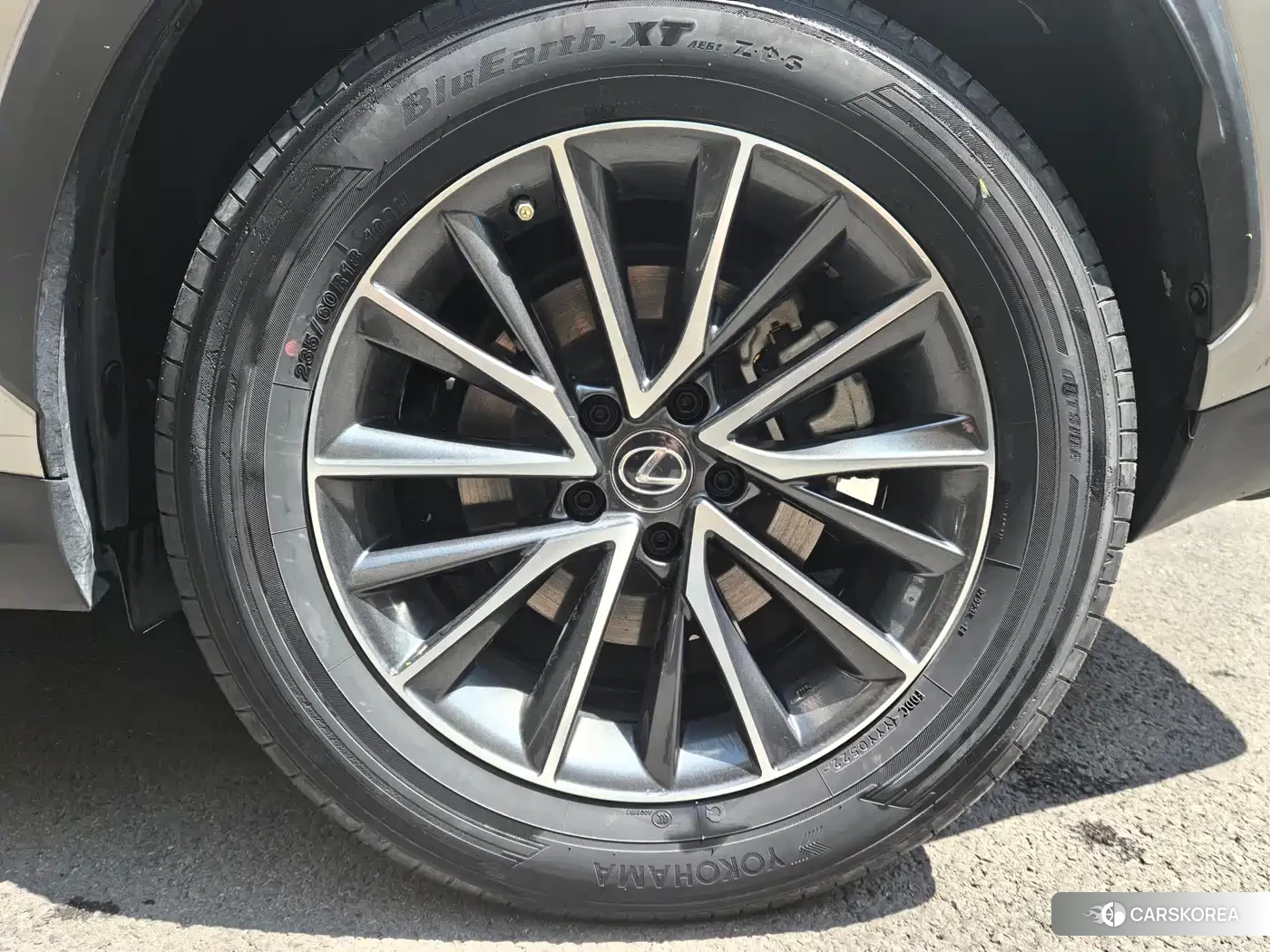 Lexus NX New Energy 2022 Silver/gray из Китая