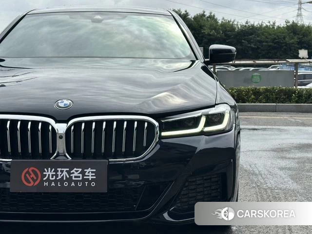 BMW 5 series 2022 Черный из Китая