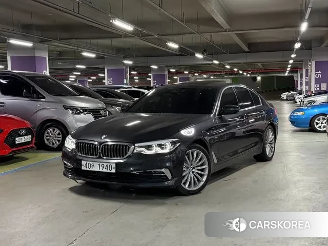BMW 5 Series (G30) 2018 Серый из Кореи