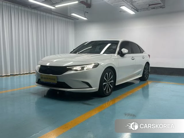 Honda Style 2025 Белый из Китая