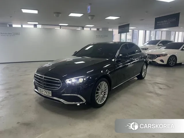Mercedes-Benz E-Class W213 2021 Черный из Кореи