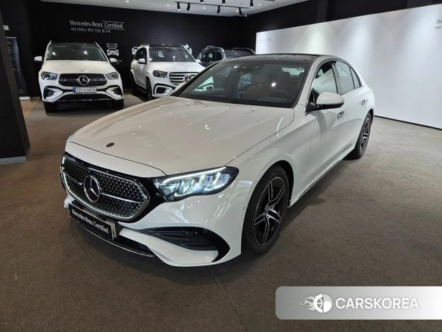 Mercedes-Benz E-Class W214 2026 Белый из Кореи