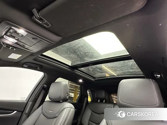 Cadillac XT5 2021 Черный из Китая