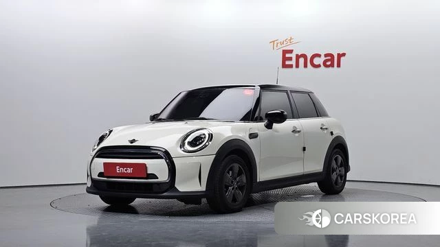 Mini Cooper 2022 Жемчужный цвет из Кореи