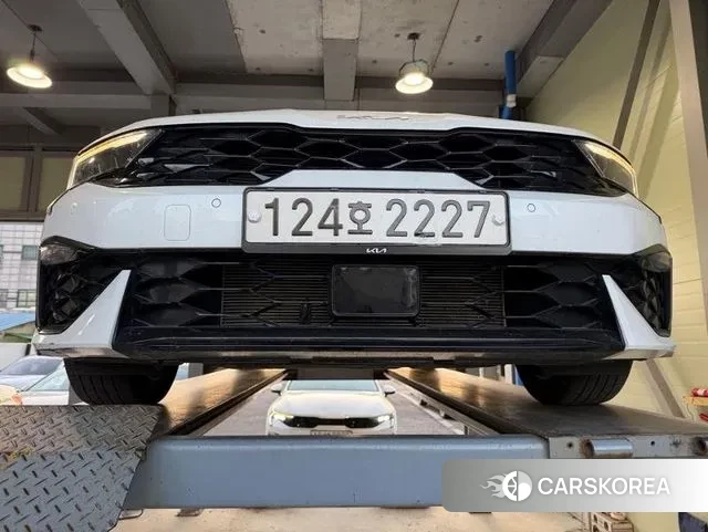 Kia The New K5 3rd generation 2024 Белый из Кореи