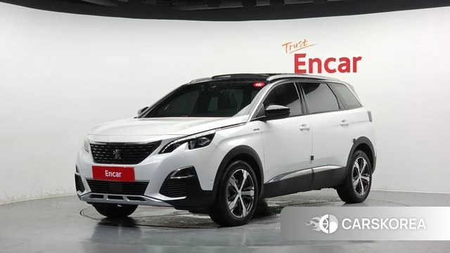 Peugeot 5008 second generation 2020 Белый из Кореи
