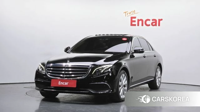 Mercedes-Benz E-Class W213 2019 Черный из Кореи