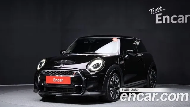 Mini Cooper S 2022 Черный из Кореи