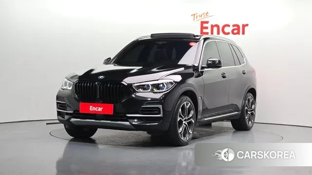 BMW X5 (G05) 2023 Черный из Кореи