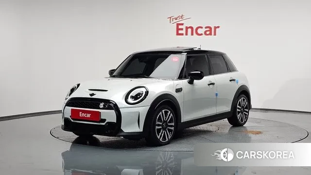 Mini Cooper S 2024 Белый из Кореи