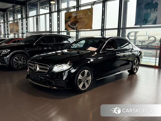 Mercedes-Benz E-class 2018 Черный из Китая