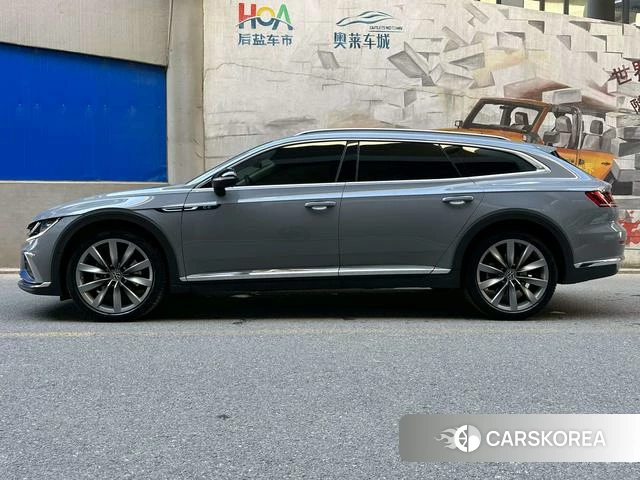 Volkswagen CC 2024 Темно-серый из Китая