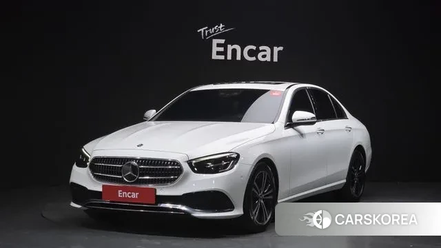 Mercedes-Benz E-Class W213 2020 Белый из Кореи