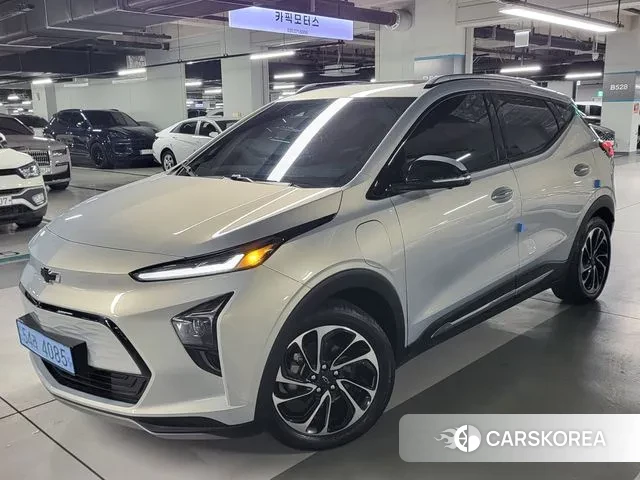 Chevrolet (GM Daewoo) Bolt EUV 2022 Серебряный из Кореи