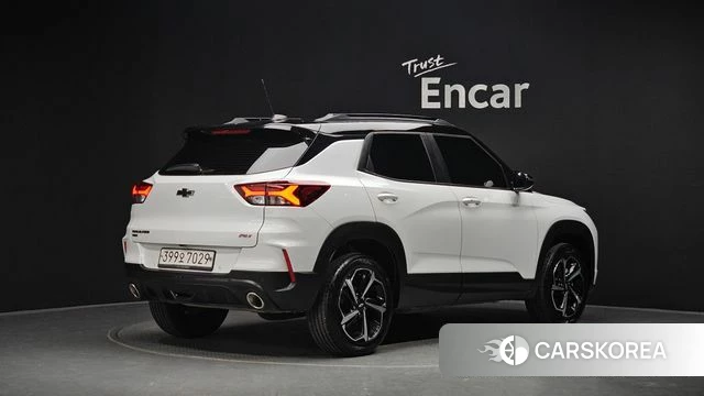 Chevrolet (GM Daewoo) Trailblazer 2020 Белый из Кореи