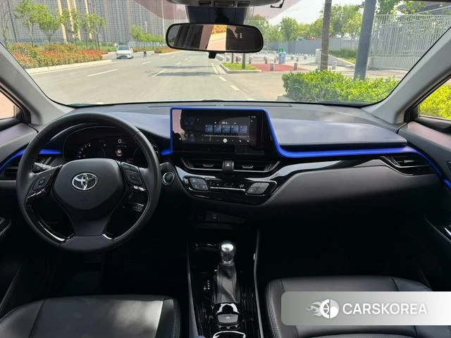 Toyota C-HR 2024 Белый из Китая