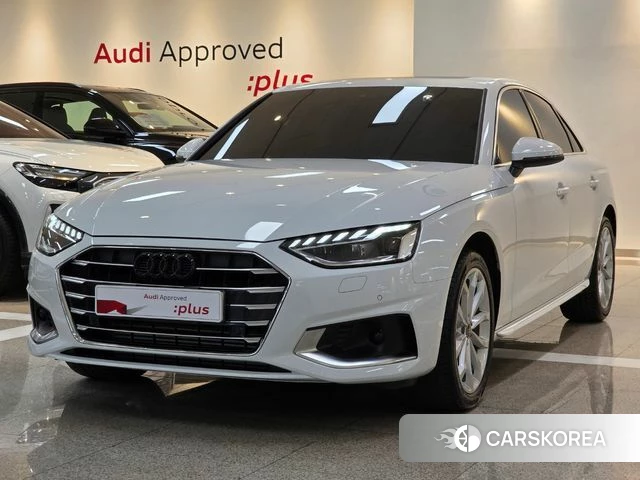 Audi A4 (B9) 2023 Белый из Кореи