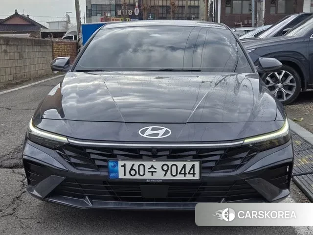 Hyundai The New Avante (CN7) 2023 Черный из Кореи