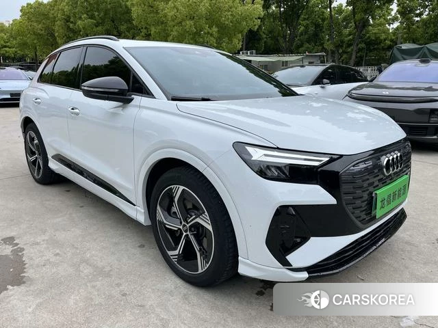 Audi Q4 e-tron 2023 Белый из Китая