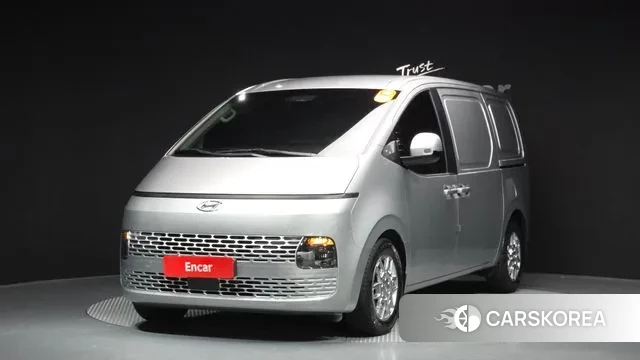 Hyundai Staria 2021 Серебряный из Кореи