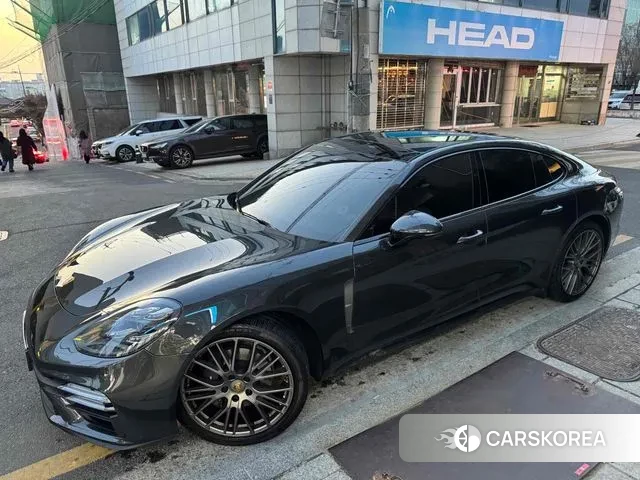 Porsche Panamera (971) 2023 Серый из Кореи