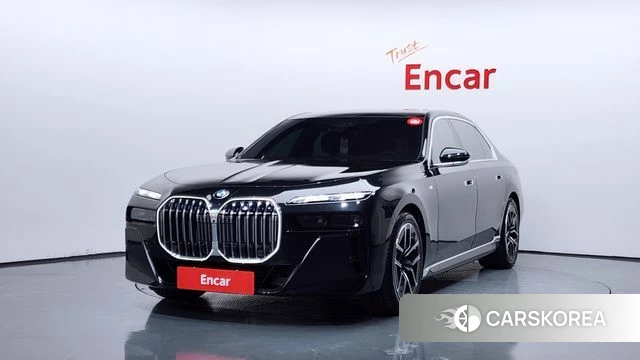 BMW 7 Series (G70) 2025 Черный из Кореи