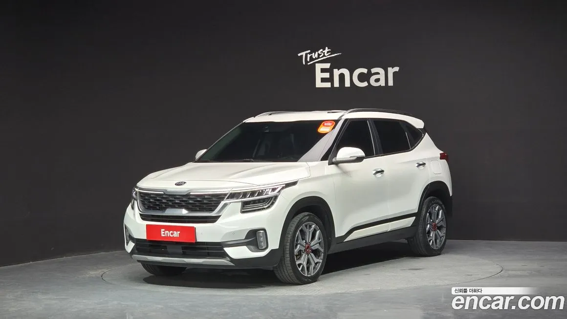 Kia Seltos 2020 Белый из Кореи