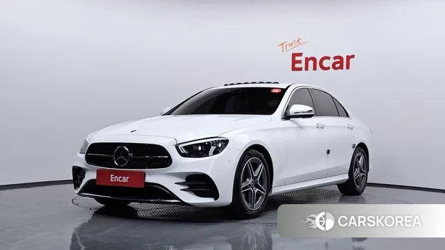 Mercedes-Benz E-Class W213 2022 Белый из Кореи